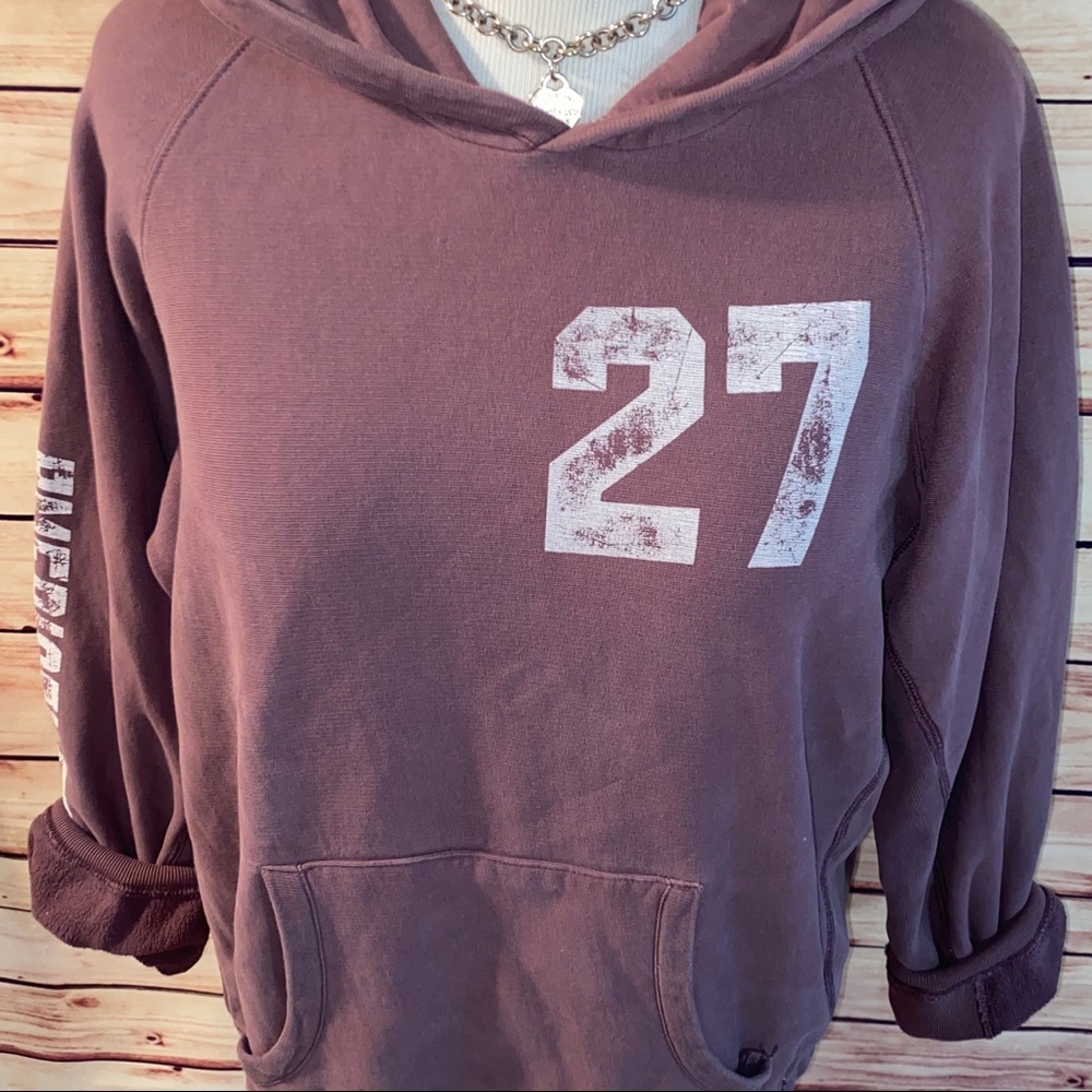 🚫SOLD🚫 AEO Slim Fit Distressed Dusty Plum Hoodie - Picture 4 of 7